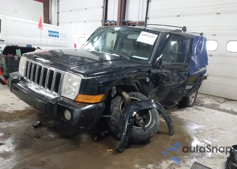 2007 Jeep Commander Limited z USA, uszkodzony, nr VIN 1J8HG58P27C592256